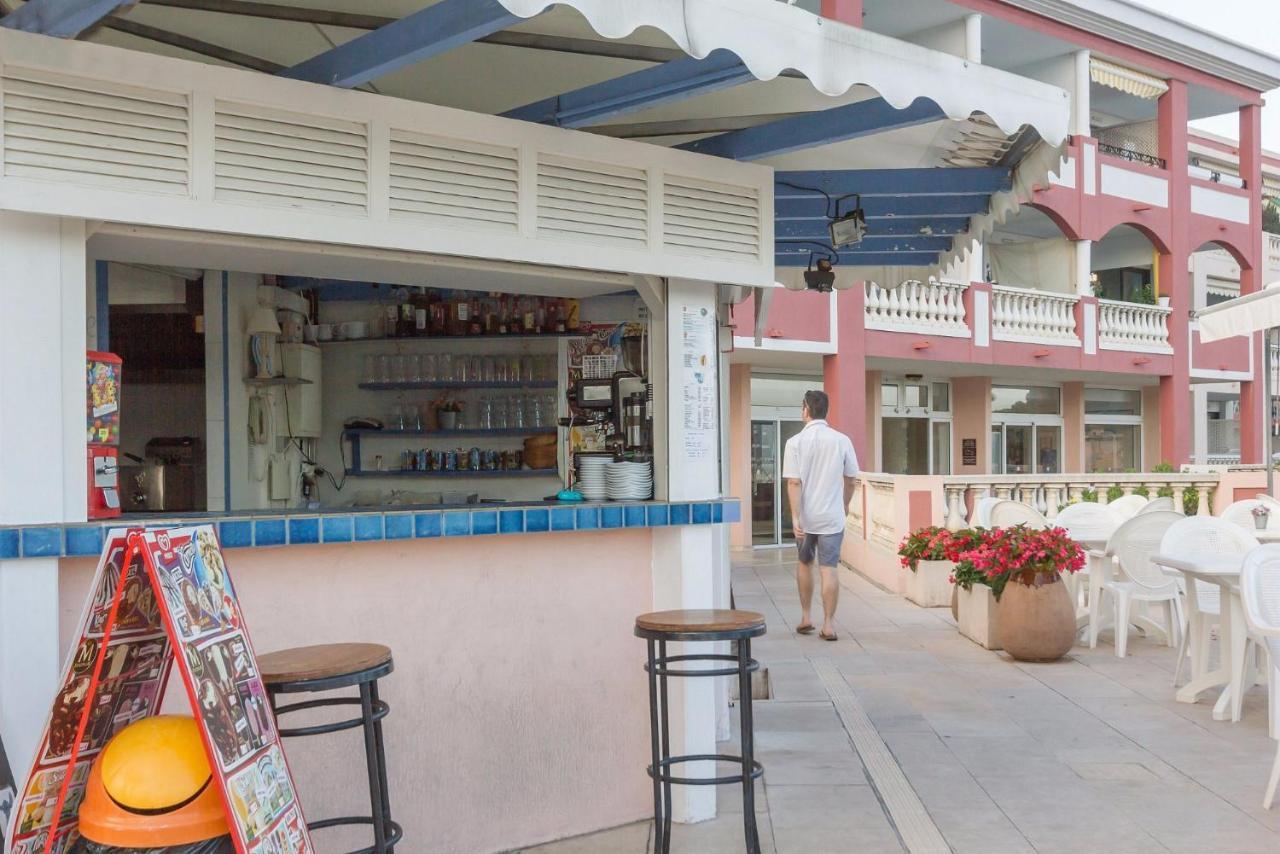 Apparemment borde de mer Résidence L'Ange gardien Villefranche-sur-Mer Esterno foto